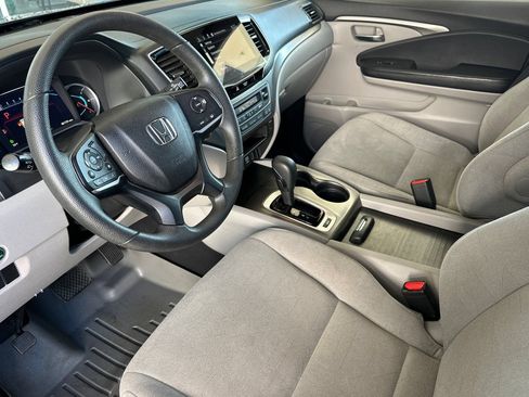 Used 2019 Honda Pilot EX image 10