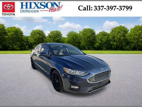 Used 2019 Ford Fusion SE w/ Equipment Group 151A FWD image 1