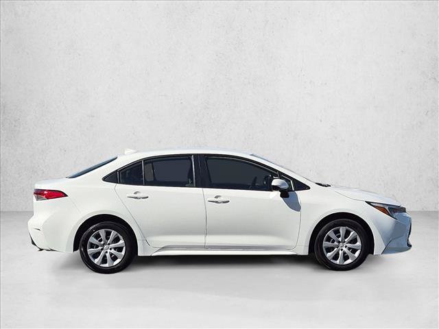 Certified 2025 Toyota Corolla LE FWD image 4
