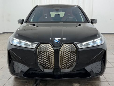 Used 2023 BMW iX xDrive50 w/ Premium Package AWD/4WD image 7