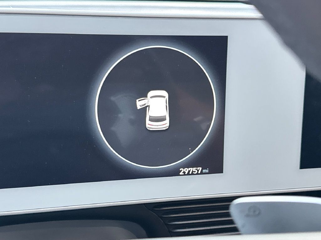 Used 2024 Hyundai Ioniq 5 SEL RWD image 14