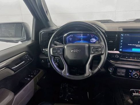 Used 2024 Chevrolet Silverado 1500 ZR2 AWD/4WD image 22