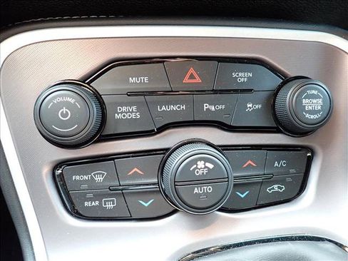 Used 2022 Dodge Challenger R/T Scat Pack RWD image 12