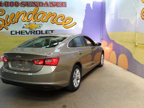 Used 2023 Chevrolet Malibu LT FWD image 8