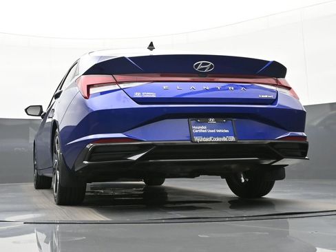 Certified 2022 Hyundai Elantra Limited image 43