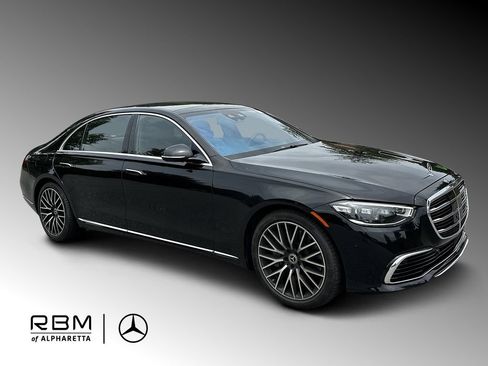 Certified 2025 Mercedes-Benz S 580 4MATIC Sedan image 1