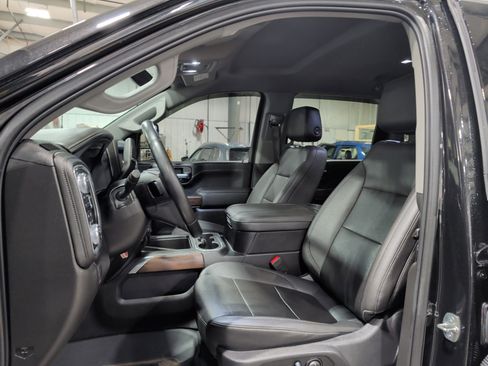 Used 2023 GMC Sierra 2500 SLT w/ SLT Premium Package image 7