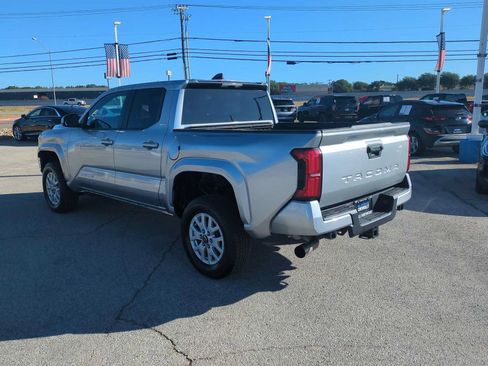 Used 2024 Toyota Tacoma SR5 RWD image 6