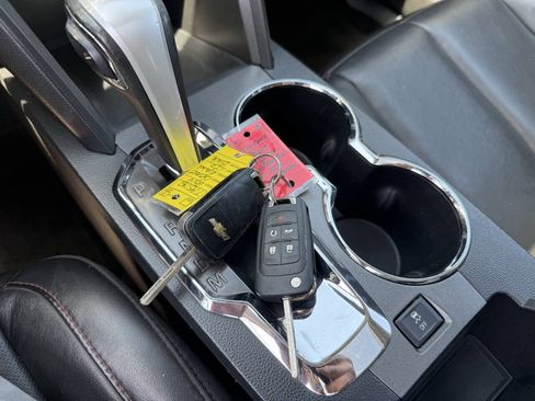 Used 2014 Chevrolet Equinox LTZ AWD/4WD image 32