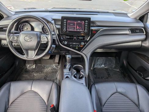 Used 2024 Toyota Camry SE w/ Cold Weather Package AWD/4WD image 15