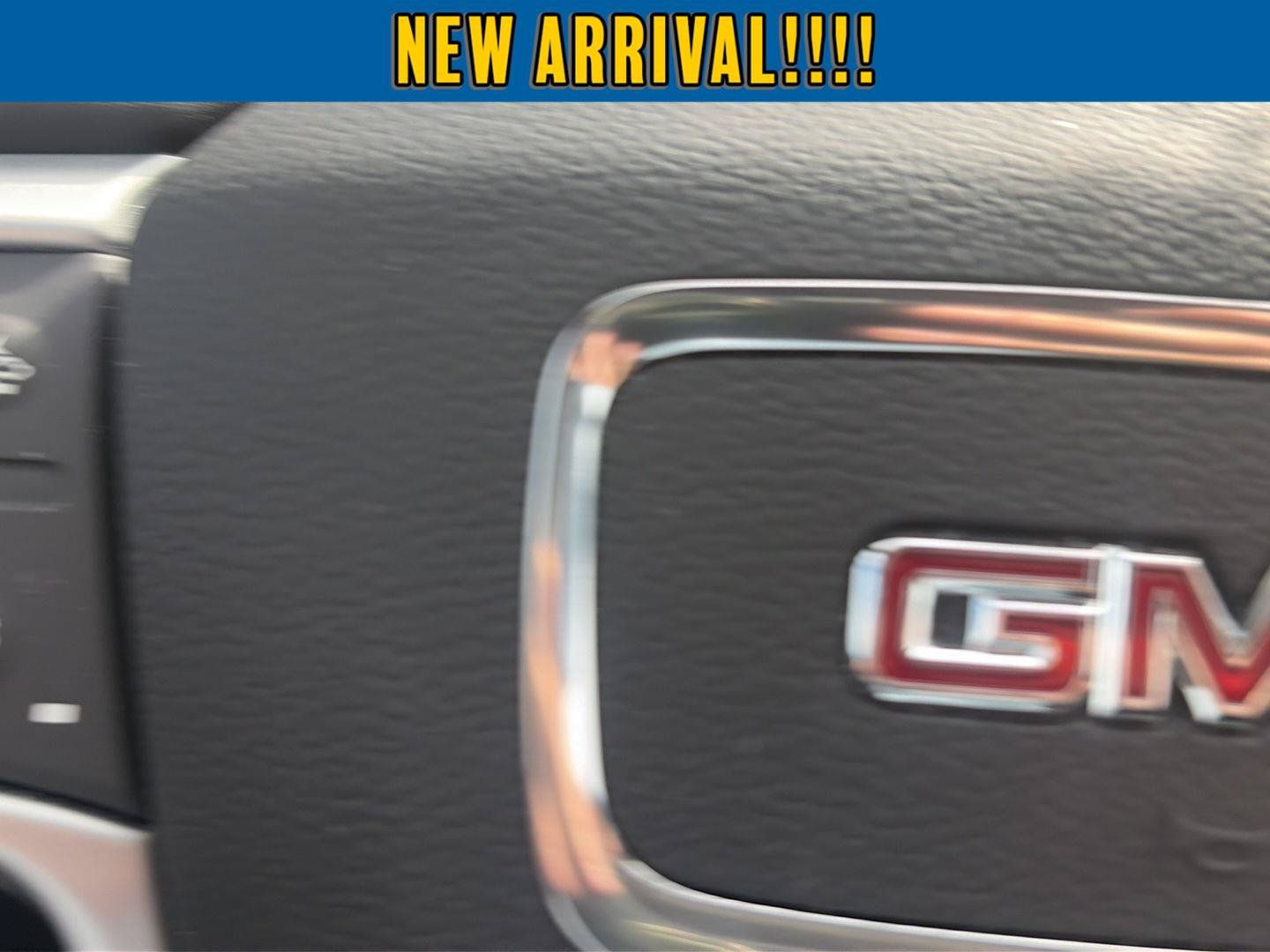 Certified 2023 GMC Terrain SLT w/ Infotainment Package II AWD/4WD image 12