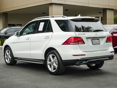 Used 2018 Mercedes-Benz GLE 350 4MATIC image 4