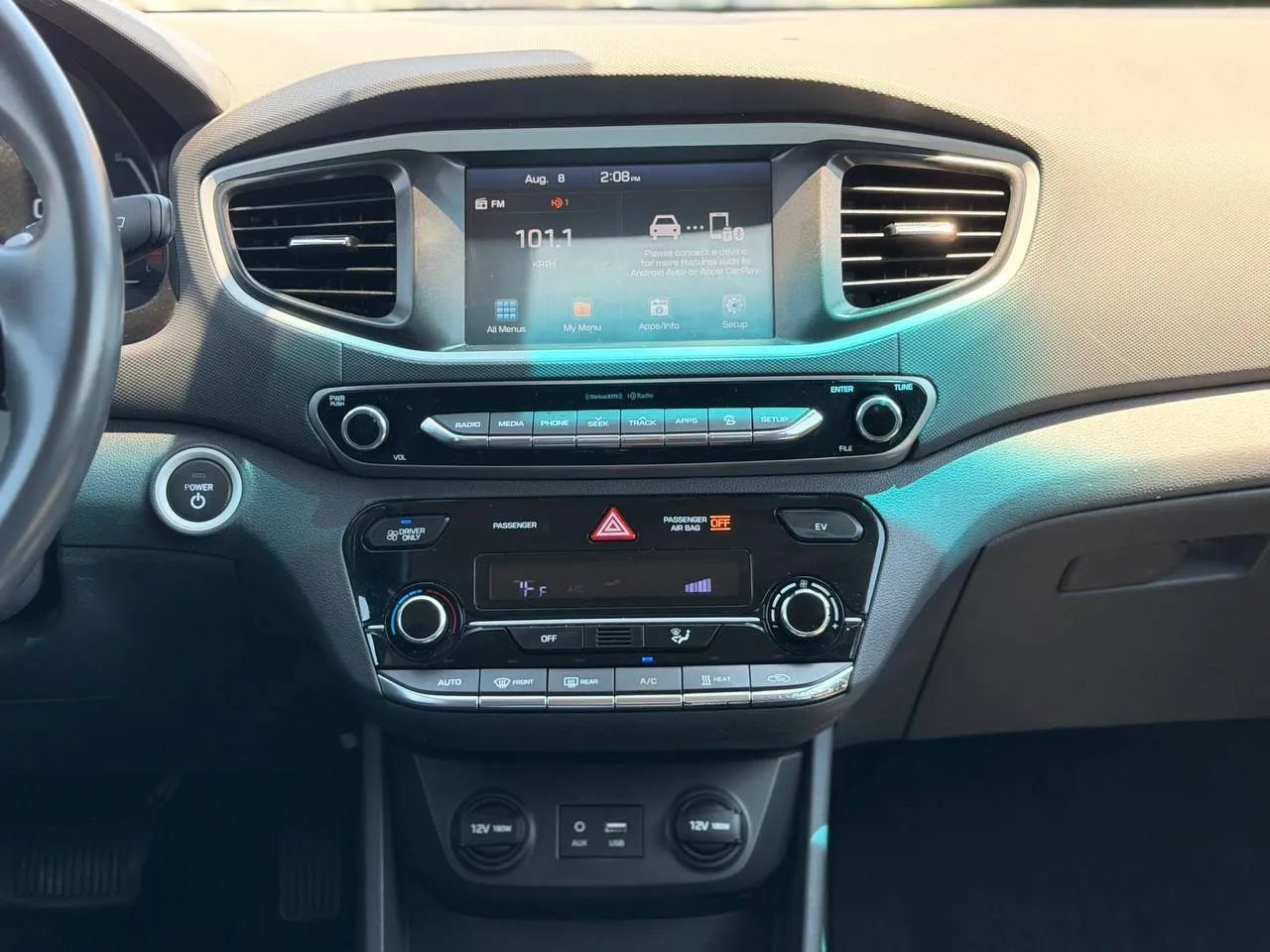 Used 2019 Hyundai Ioniq Electric FWD image 43