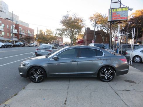Used 2009 Honda Accord EX-L image 7