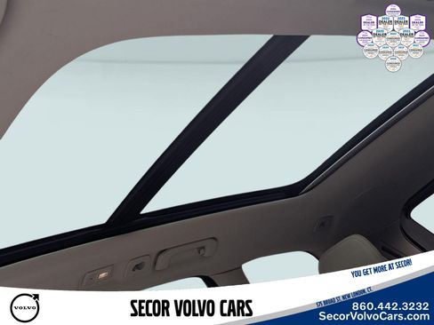 Certified 2023 Volvo XC60 B5 Plus w/ Climate Package AWD/4WD image 15