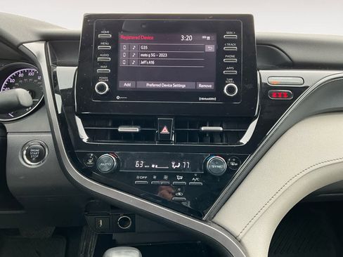 Used 2024 Toyota Camry SE w/ Cold Weather Package image 16