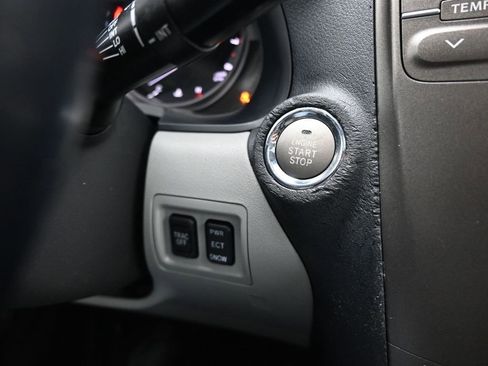 Used 2006 Lexus IS 350 image 14