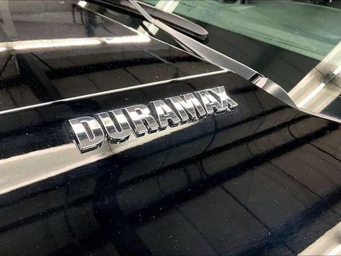 Used 2025 Chevrolet Silverado 1500 RST AWD/4WD image 36