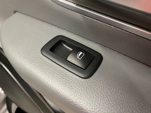 Used 2021 RAM 1500 Big Horn AWD/4WD image 14