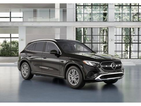 New 2026 Mercedes-Benz GLC 300 4MATIC image 11