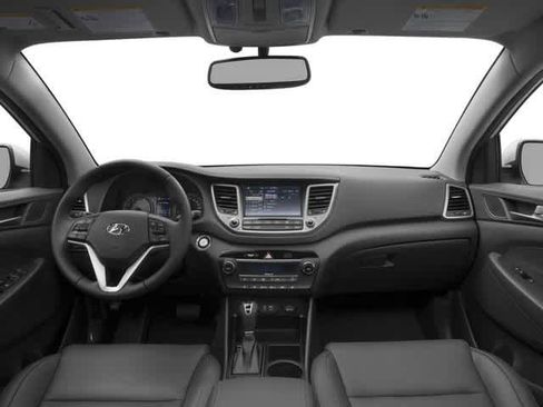 Used 2016 Hyundai Tucson Limited w/ Option Group 03 FWD image 9