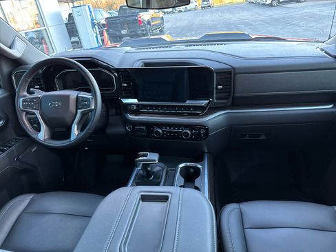 Certified 2022 Chevrolet Silverado 1500 LT Trail Boss w/ LT Trail Boss Premium Package image 6