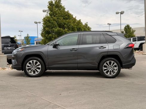 Used 2023 Toyota RAV4 XLE Premium AWD/4WD image 5
