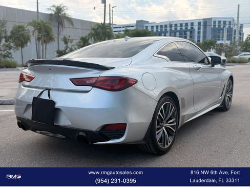 Used 2017 INFINITI Q60 3.0t w/ Premium Plus Package 3.0T AWD/4WD image 8