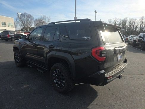 Used 2025 Toyota 4Runner SR5 image 6