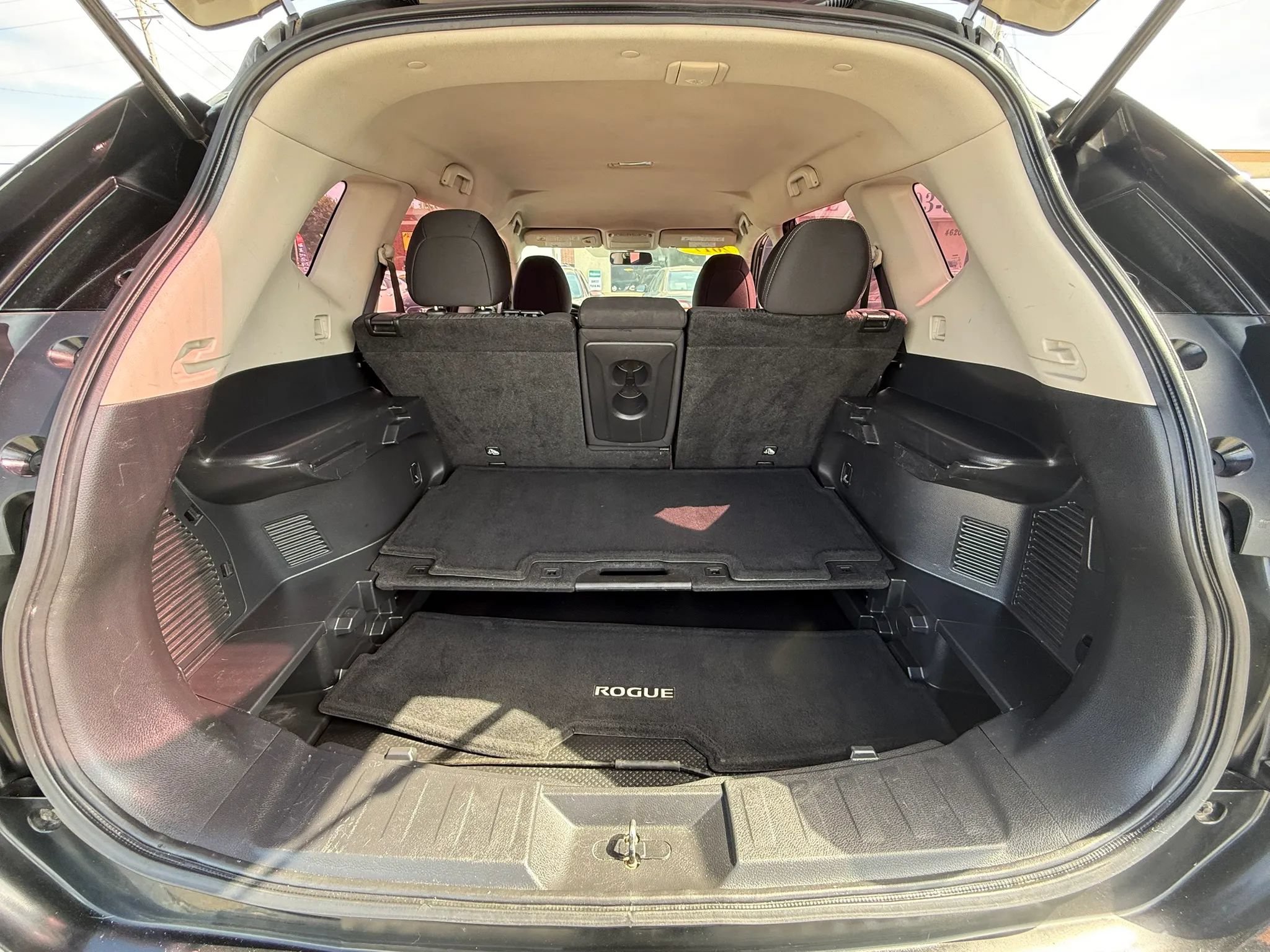 Used 2017 Nissan Rogue S AWD/4WD image 37