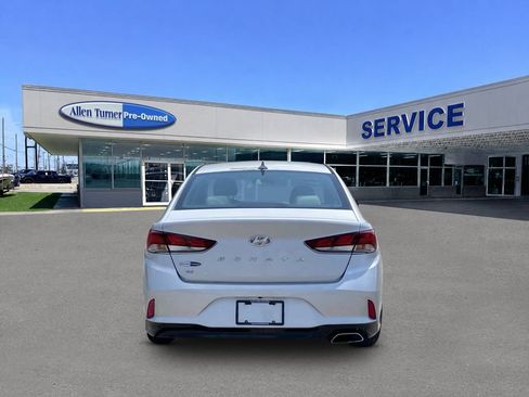 Used 2018 Hyundai Sonata SE FWD image 7