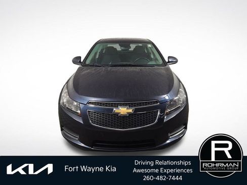 Used 2014 Chevrolet Cruze LT FWD image 3