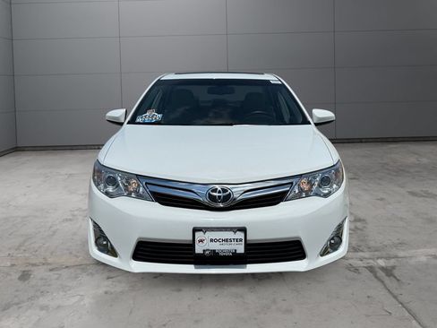 Used 2012 Toyota Camry XLE FWD image 8