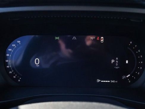 New 2026 Volvo XC40 B5 Plus w/ Protection Package Premier image 21