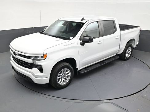 Used 2024 Chevrolet Silverado 3500 W/T AWD/4WD image 9