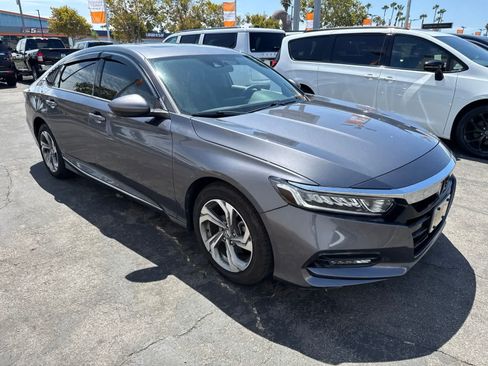 Used 2020 Honda Accord EX image 10