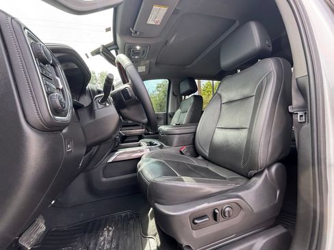 Used 2021 Chevrolet Silverado 3500 LTZ w/ LTZ Convenience Package AWD/4WD image 9
