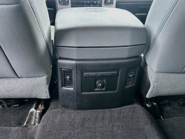 Used 2017 RAM 1500 Big Horn AWD/4WD image 25