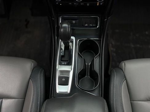 Used 2022 Subaru Ascent Onyx Edition image 32