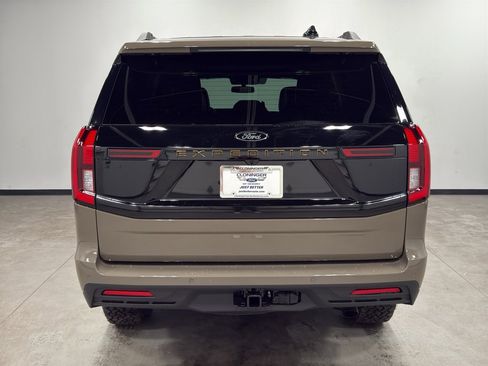 New 2026 Ford Expedition Tremor image 7