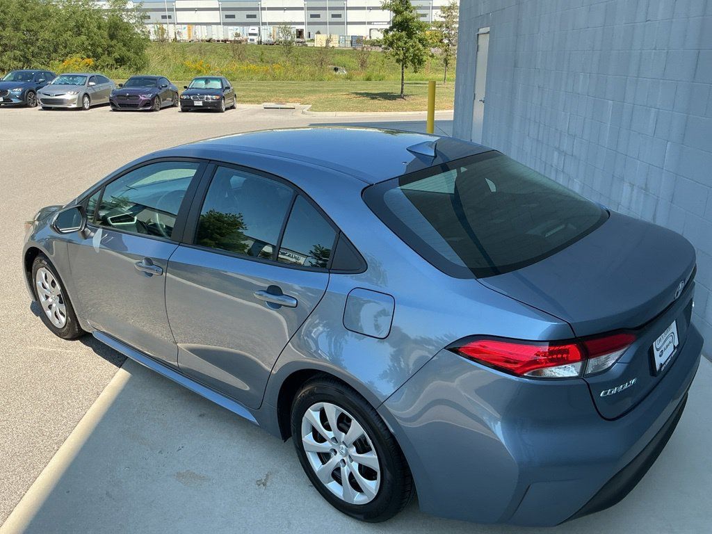Used 2026 Toyota Corolla LE FWD image 6