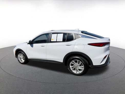 Used 2025 Buick Envista Preferred FWD image 10