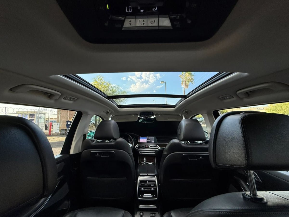 Used 2020 BMW X7 xDrive40i w/ Cold Weather Package AWD/4WD image 59