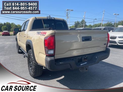 Used 2019 Toyota Tacoma TRD Off-Road image 7