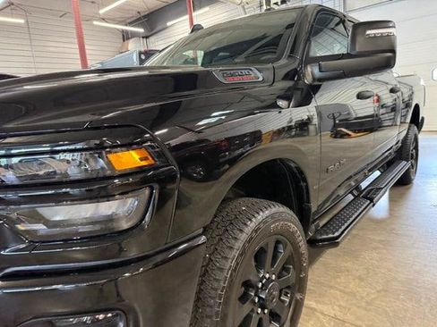 Certified 2026 RAM 2500 Big Horn AWD/4WD image 40