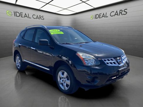 Used 2014 Nissan Rogue S w/ Convenience Package AWD/4WD image 3