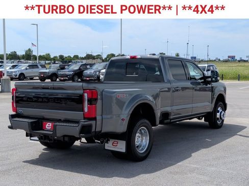 New 2026 Ford F350 Platinum AWD/4WD image 9