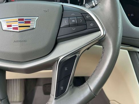 Used 2023 Cadillac XT5 Premium Luxury FWD image 24