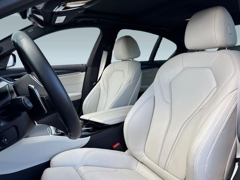 Certified 2023 BMW 540i w/ Executive Package image 5