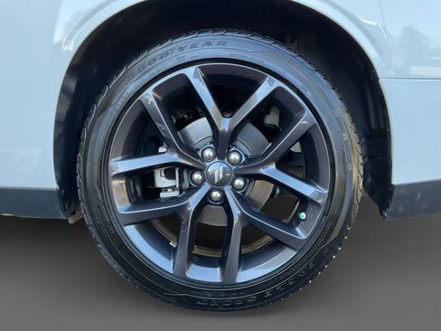 Used 2022 Dodge Challenger SXT w/ Blacktop Package image 8